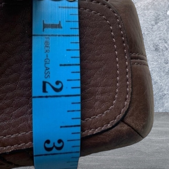 Coach Crossbody Bag Chocolate Brown Leather Adjustable Strap Pink Inside EUC - Picture 10 of 11